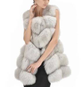 16May-008 fox fur vest  (5)