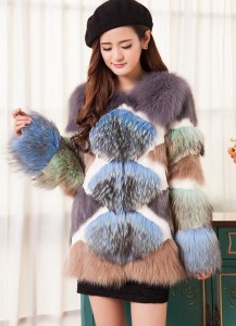16May-015 raccoon fur coat  (2)