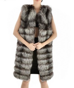 16May-025 fox fur vest long  (5)