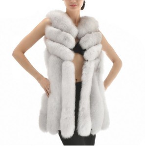 16May-027 fox fur vest  (2)