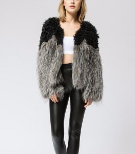 16-003June lamb fur jacket with silver fox fur bottom (3)