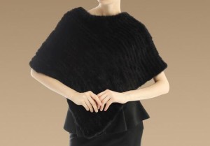 16-059June knitted mink fur poncho (3)