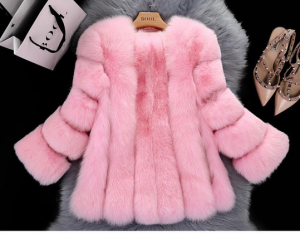 16-055july-fox-fur-coat-eileenhou-1
