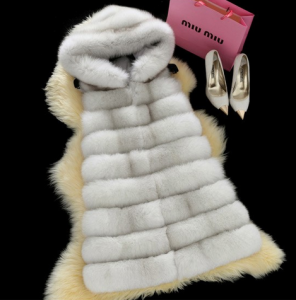 16-057july-long-fox-fur-vest-with-hood-eileenhou-6