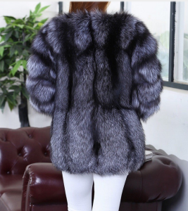 silver-fox-fur-coat-16-047july-eileenhou-1