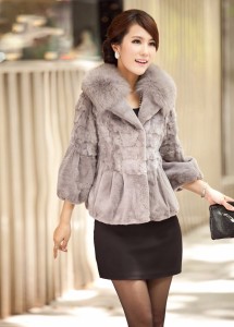 16-053-aug-mink-fur-jacket-with-fox-fur-collar-eileenhou-4