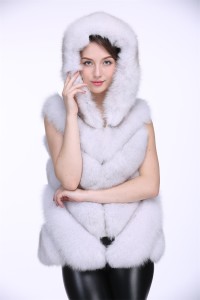 1610006-fox-fur-vest-with-hood-54