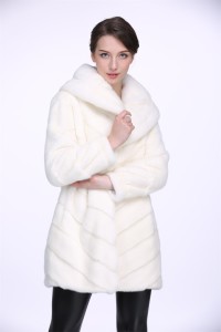 1610013-mink-fur-coat-eileenhou-52