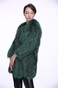 1610025-fox-fur-coat-eileenhou-54