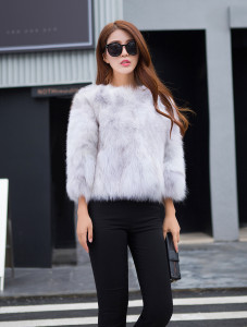 1610044-fox-fur-jacket-eileenhou-35