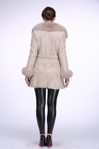 sheep-fur-one-fur-coat-1610019-eileenhou-21