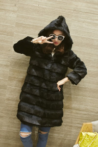 1701008 rabit fur coat with hood (1)