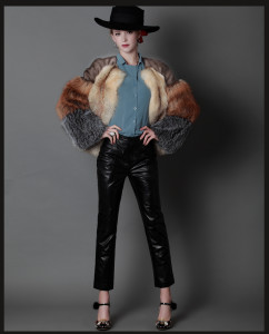 1701033 mink fur coat with fox fur sleeve front eileenhou (16)