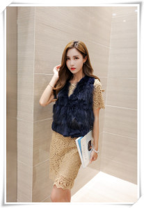 1703017 rex rabbit raccoon fur vest ailin fur eileenhou (13)