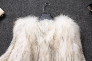 1703028 raccoon fur jacket ailin fur (52)