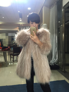 1703029 raccoon fur long coat ailin fur (14)