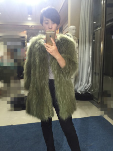 1703029 raccoon fur long coat ailin fur (37)