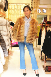 1703059 fox fur jacket eileenhou ailin fur (14)