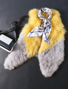 1703061 raccoon fur vest eileenhou ailin fur (6)