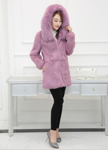 1703095 rabbit fur coat with hood with fox fur trimming eileenhou fur ailin (12)