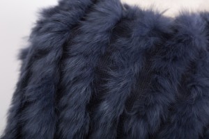 1704094 rabbit fur poncho with tassels eileenhou lvcomeff (3)