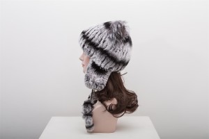 1704118 rex rabbit fur hat with tassles eileenhou lvcomeff (4)