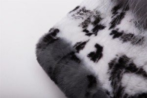 1704122 rex rabbit fur hat with fox fur eileenhou lvcomeff (26)