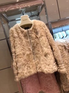 1704173 lamb fur coat eileenhou lvcomeff (1)