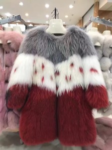 1704190 raccoon fur coat eileenhou lvcomeff (3)