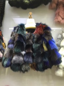 1704198 fox fur coat jacket eileenhou lvcomeff