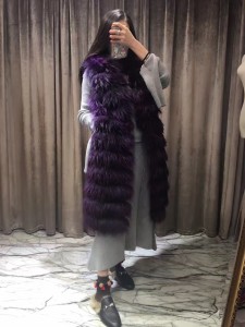 1704205 raccoon fur vest eileenhou lvcomeff (2)