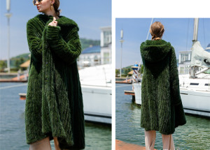1705045 (56) knitted rabbit fur coat with hood