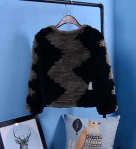 1705092 knitted rex rabbit fur poncho lvcomeff (16)