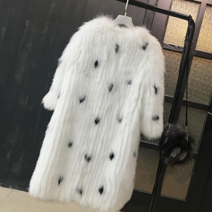 1705107 knitted white fox fur coat with black dot (2-21)