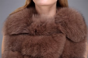 1706010 fox fur vest with big collar eileenhou (39)