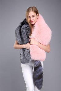 1706039 fox fur scarf eileenhou with tail (10)