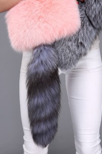 1706039 fox fur scarf eileenhou with tail (13)