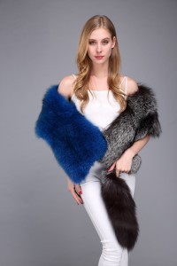 1706040 fox fur scarf with tail blue silver fox fur (22)