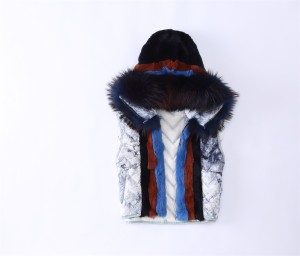 1707015 down jacket with raccoon fur hood trimming (1)