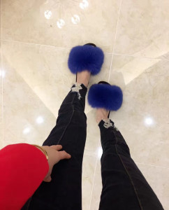 1707085 fur slider slippers sandals fox fur (1)