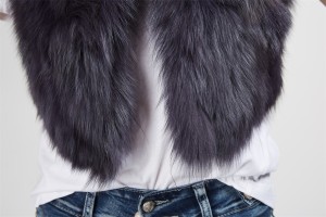 1708006 fox fur short vest eileenhou lvcomeff (16)