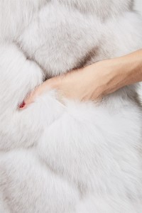 1708008 fox fur vest eileenhou lvcomeff (71)