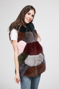 1708009 muticolor fox fur vest eileenhou lvcomeff (1)