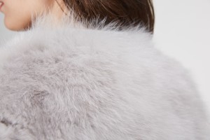 1708010 fox fur jacket eileenhou lvcomeff (9)