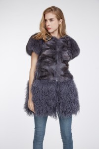 1708023 fox fur vest with tibet sheep fur bottom lvcomeff eileenhou (15)