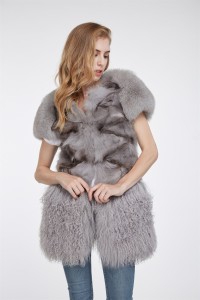 1708023 fox fur vest with tibet sheep fur bottom lvcomeff eileenhou (41)