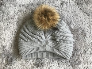 1708031 hats with raccoon fur balls eileenhou (15)