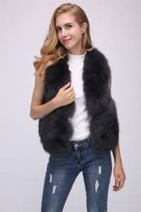 1708140 fox fur vest lvccomeff (22)