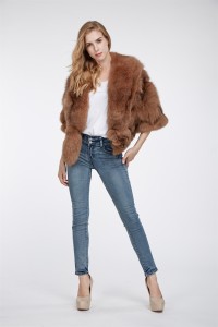 170815 fox fur jacket eileenhou lvcomeff (1)