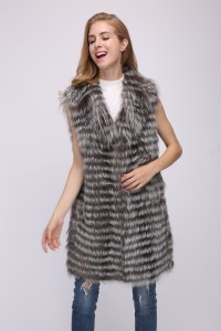 1708156 silver fox fur vest (20)